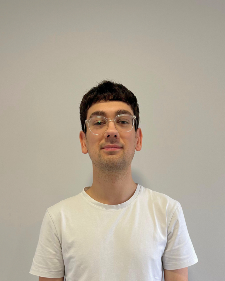 Unax finaliza sus prácticas en Grupo Evolus: «una etapa de aprendizaje real y valiosa»