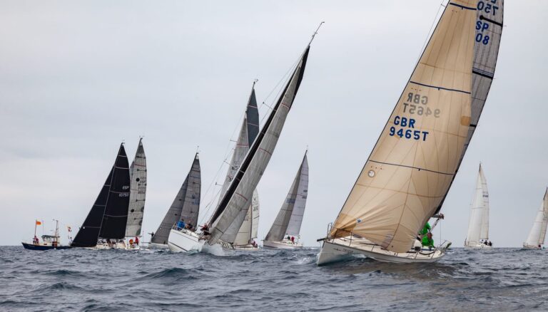 Primera clasificación en la regata Trofeo Grupo Evolus